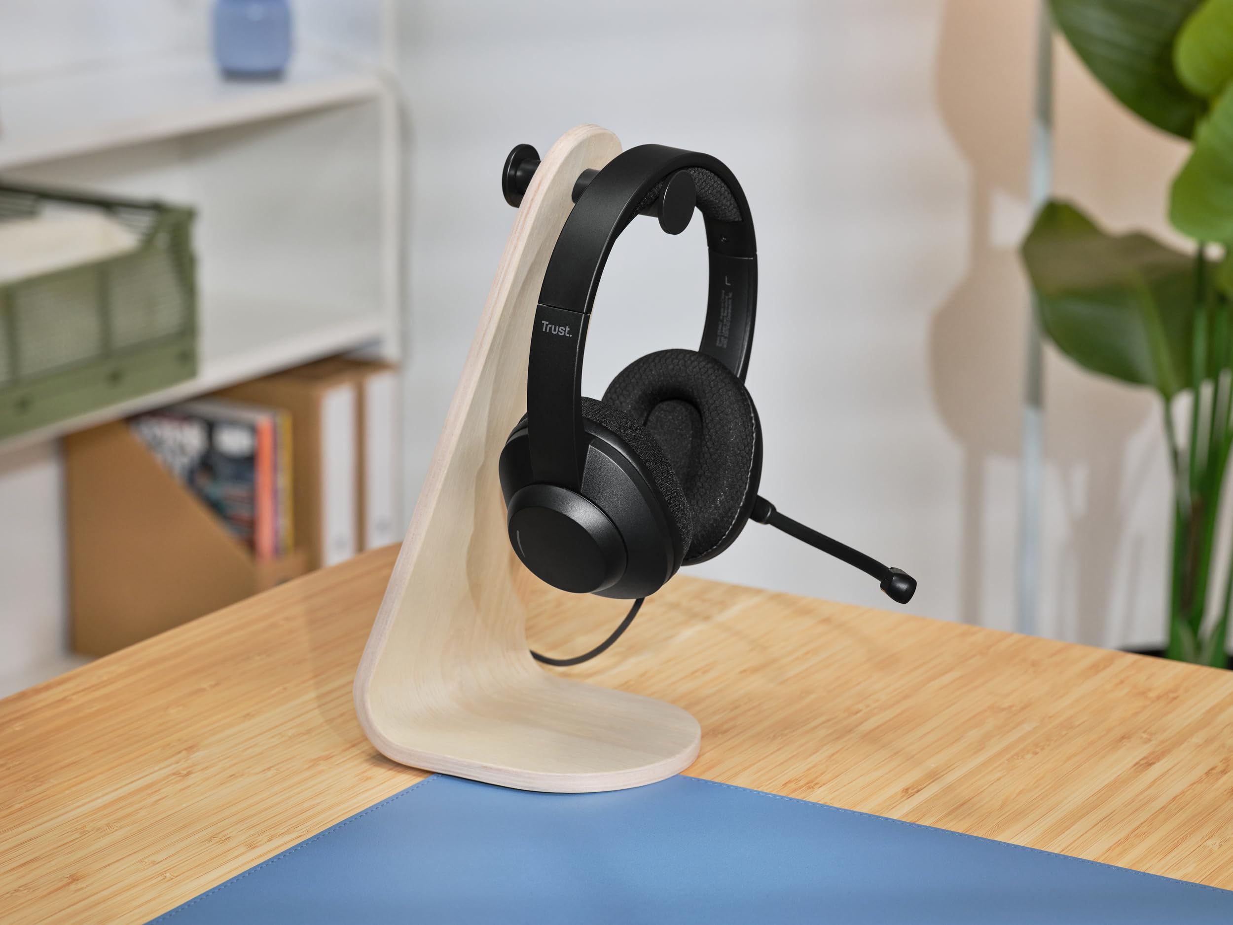 Trust Ayda Max USB Cuffie con Microfono ENC Cancellazione del Rumore, Auricolari con Filo 1,80 m, Mic Noise Cancelling, 85% Plastica Riciclata, Headphones Over-Ear Cablato per PC Laptop Mac, Nero