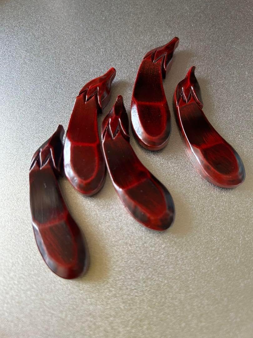 漆器鎌倉彫 なすの箸置き