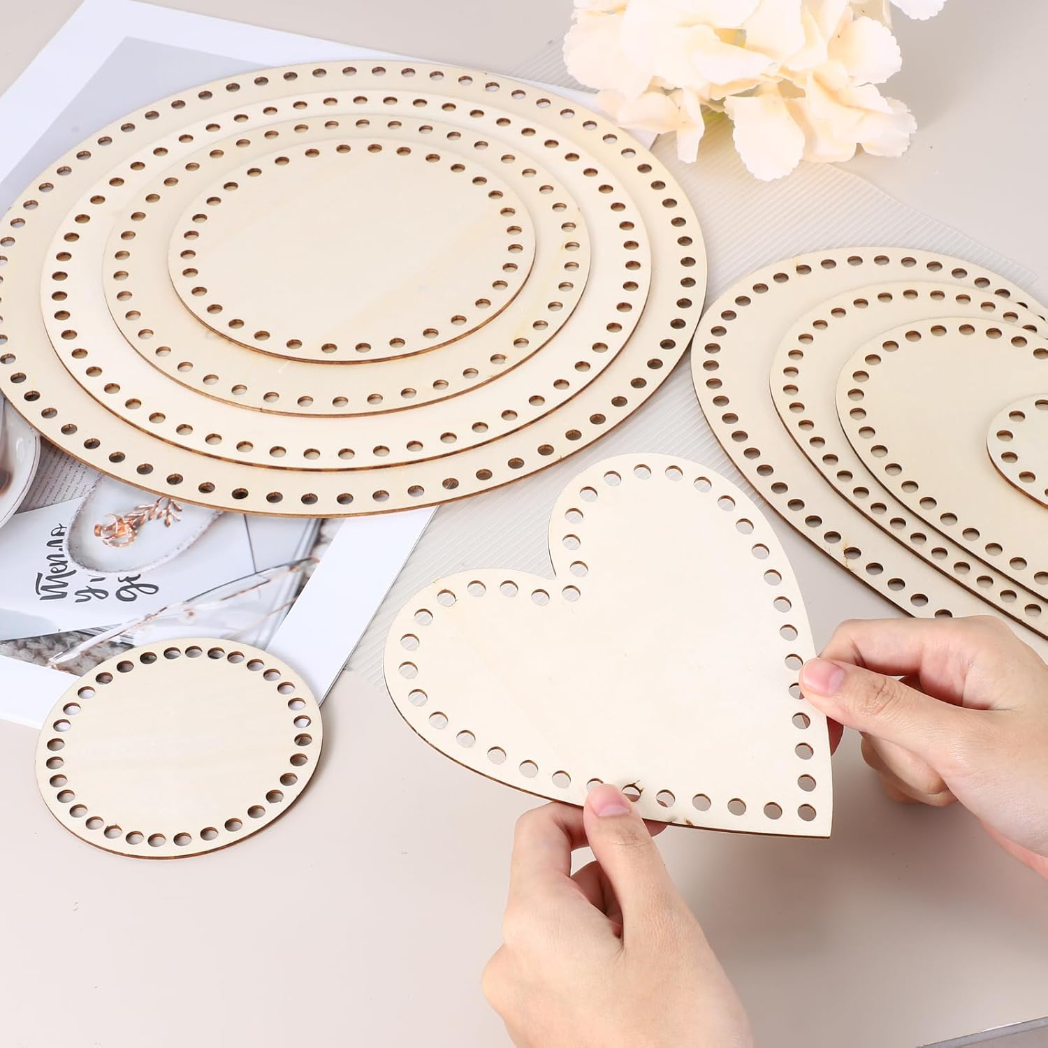 PATIKIL 2Pcs Crochet Basket Base, 12 x 12 Inch Heart Shape Basket Bottoms Shaper Blank Wooden Base Bag Making Supplies Weaving Knitting Kit for DIY Crochet Shoulder Bag Handbag Purse Craft