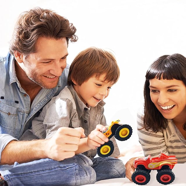 Foto 5 de 7 de VI AI Blaze y los Monster Machines - Juego de camiones de juguete, ideal como regalo para niños (6 piezas)