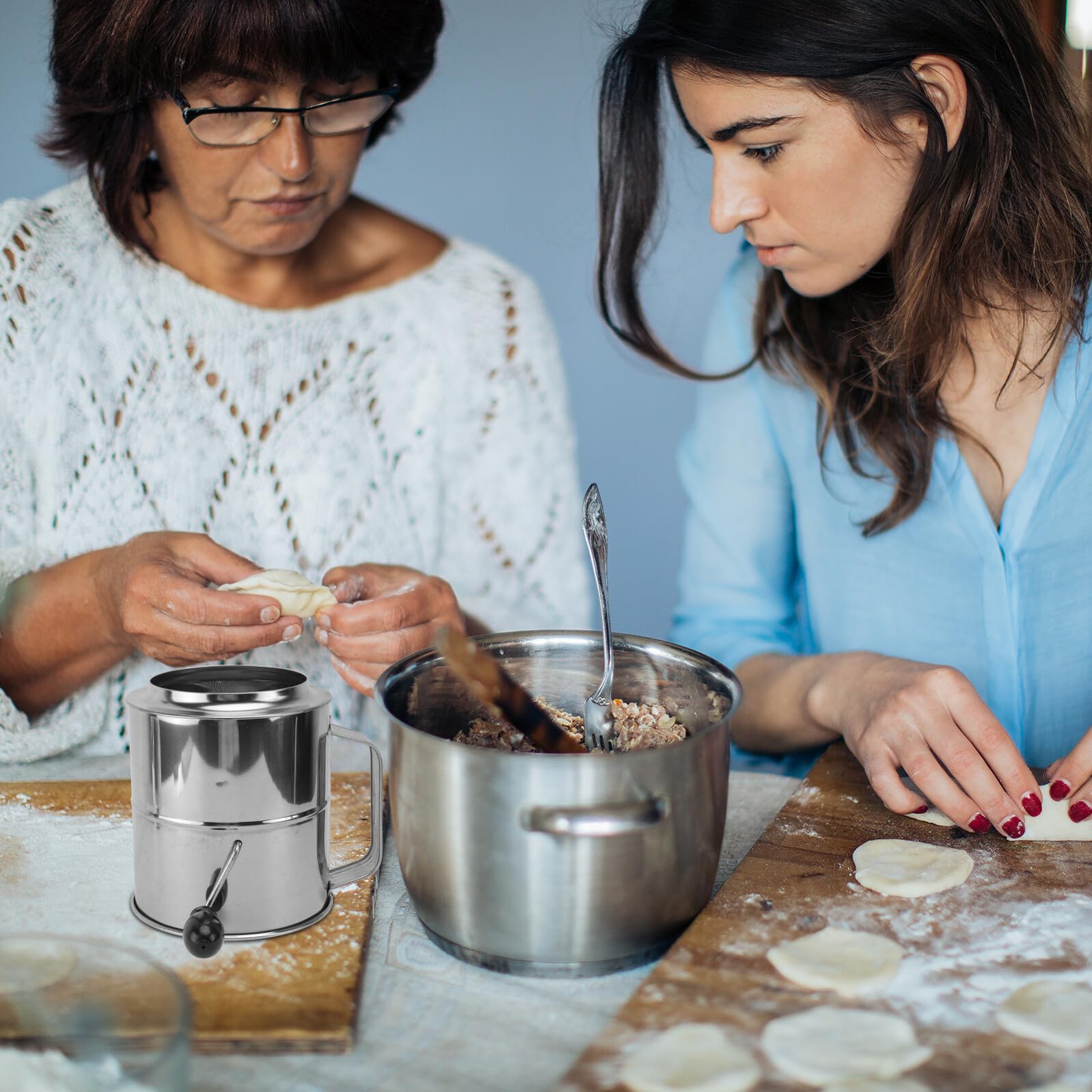 Angoily Einhand Mehlsieb aus Edelstahl Feinmaschig zum Bestreuen von Mehl und Puderzucker Leicht und Robust für Backen zu Hause