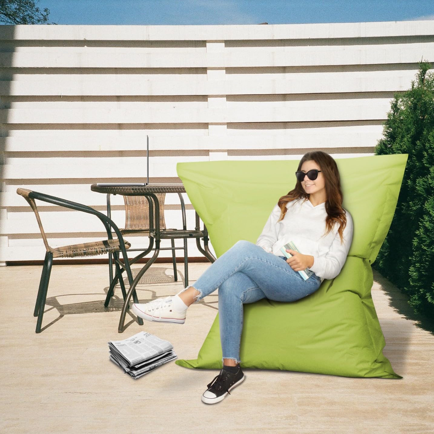 Outdoor & Indoor Eco-pouf con imbottitura ECO, pouf gigante, poltrona relax, cuscino da pavimento, Bean Bag 350L (verde)