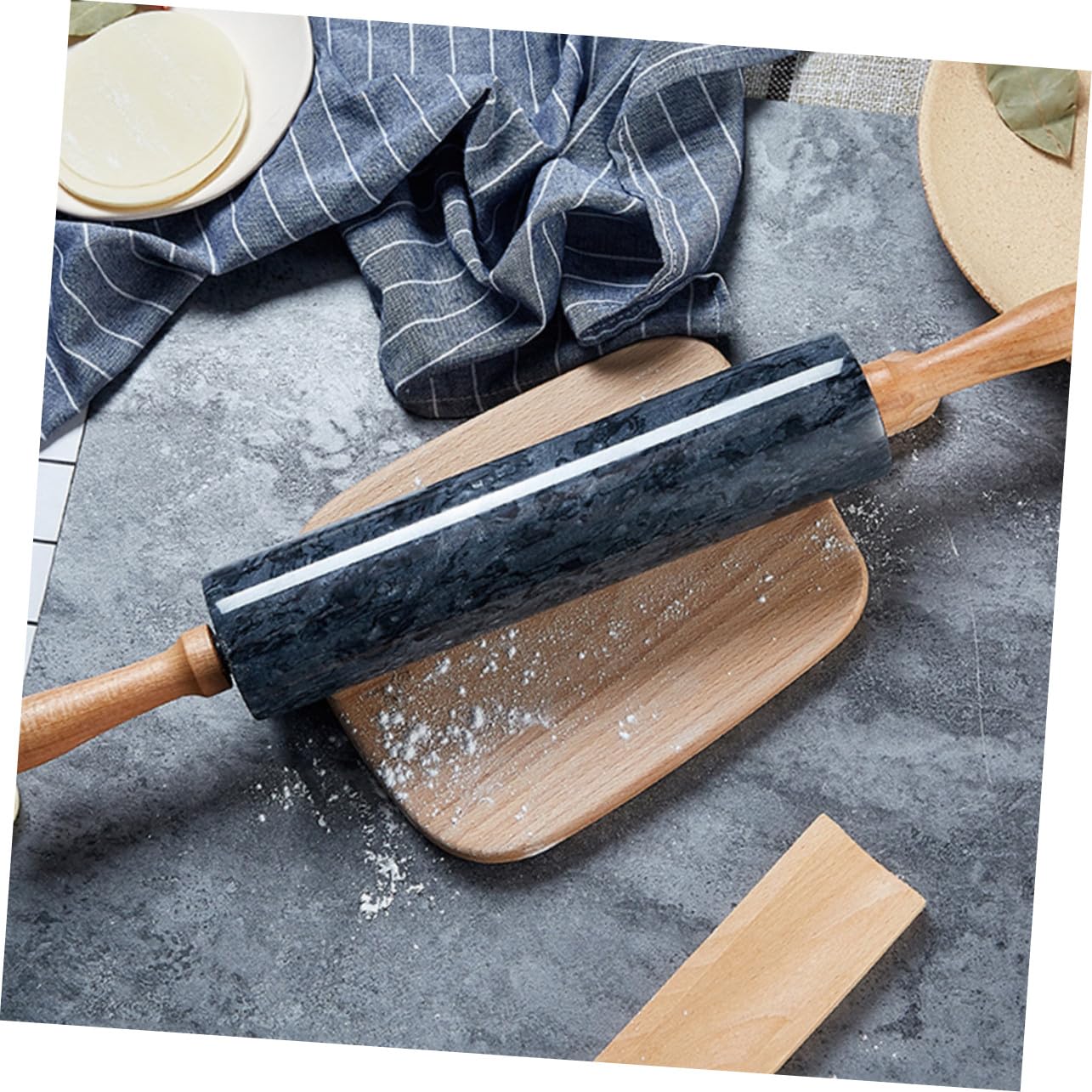 LIFKOME Nudelholz Elegantes mit Holzgriff aus Synthetischem Material Schwarzes Praktischer Backroller für Küche und Teigverarbeitung