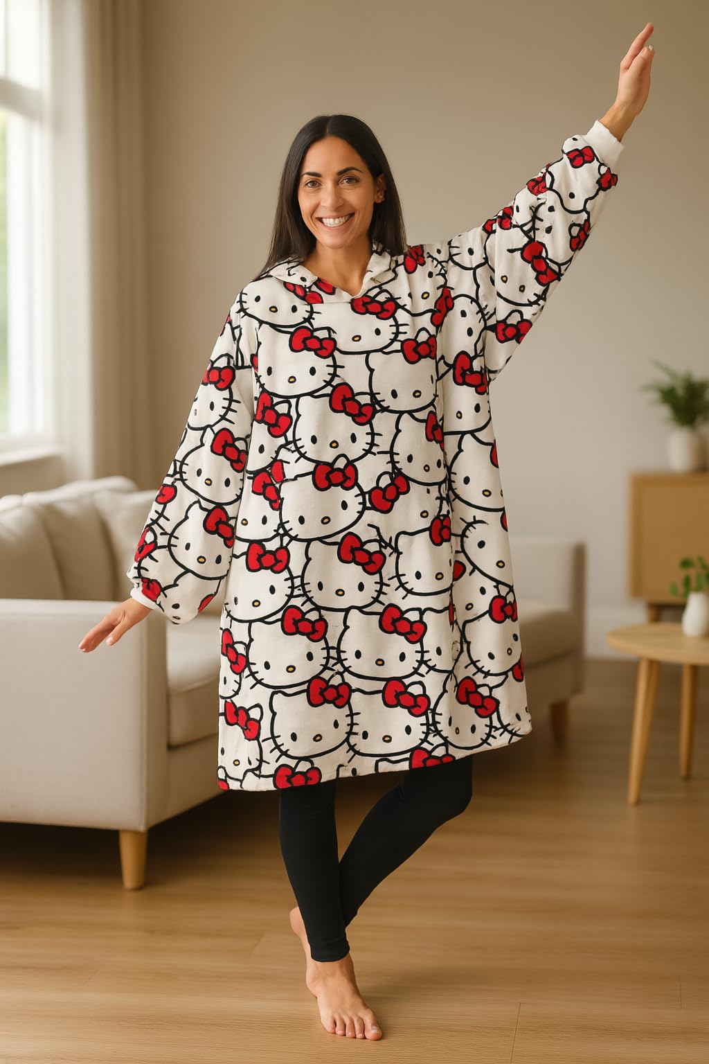 Kanguru, Felpa Coperta Donna con cappuccio, Hello Kitty Hoodie Oversize, plaid con maniche indossabile, idea regalo donna Natale o Compleanno, in pile 100% Microfibra, 85x75 cm vestibilità larga