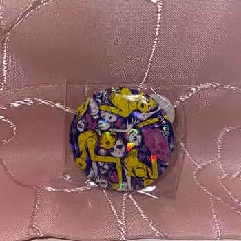 富江 / 伊藤潤二 ホログラ厶 缶バッジ 希少 再販】伊藤潤二 ホログラム缶バッジ（全11種） - グレイ