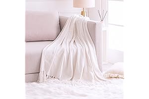 Luxurious White Chenille Throw Blanket: A Symphony of Comfort and Style