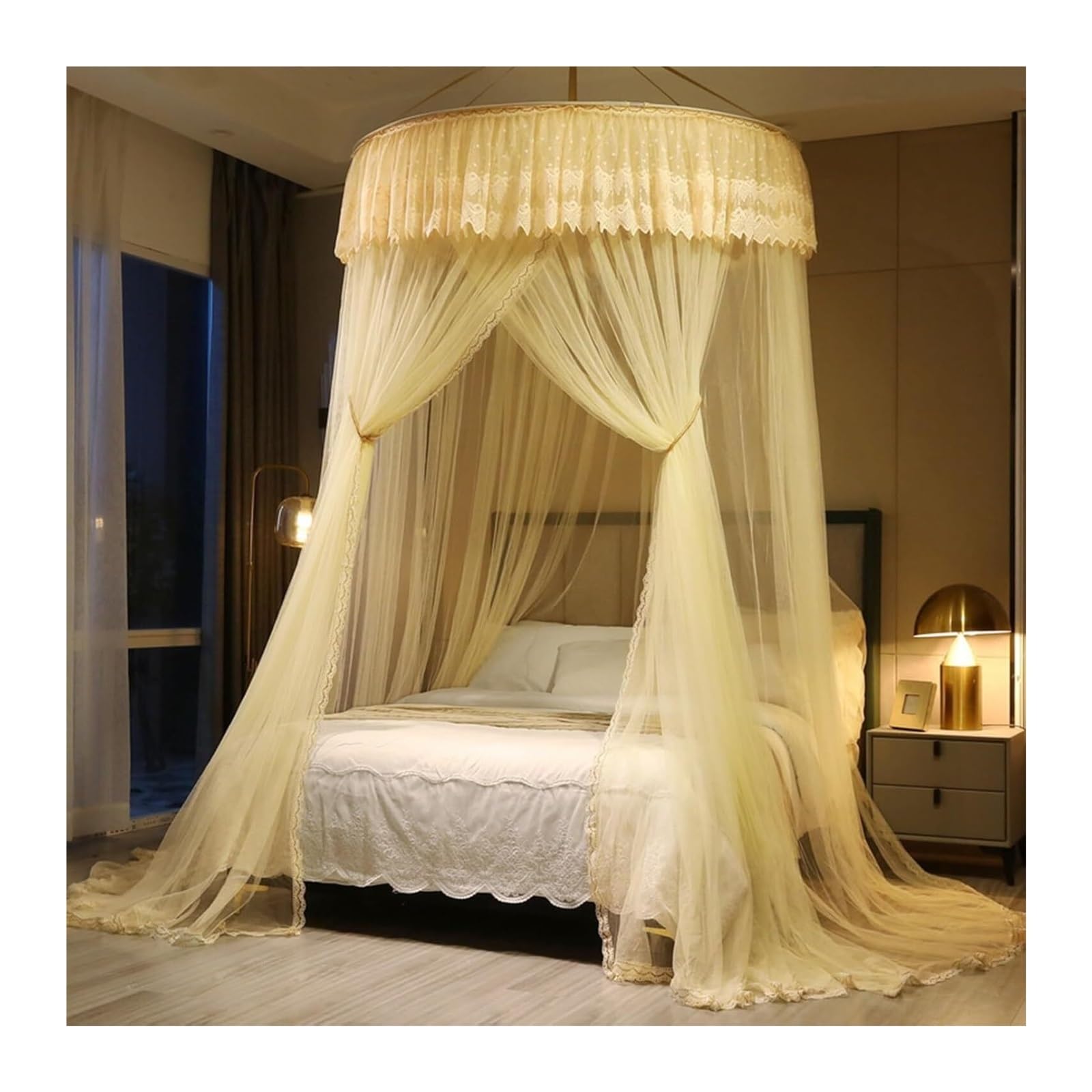 Baldaquin rond beige en dentelle suspendue pour lit