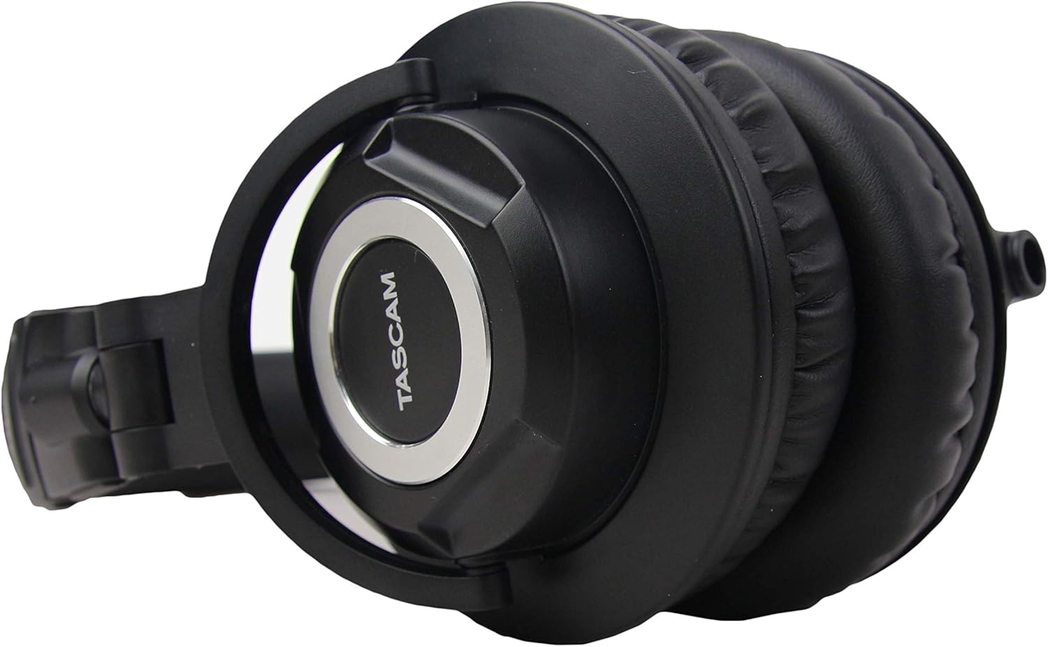 Tascam TH-07 High Definition Studio Monitor Headphones , Black : Musical Instruments