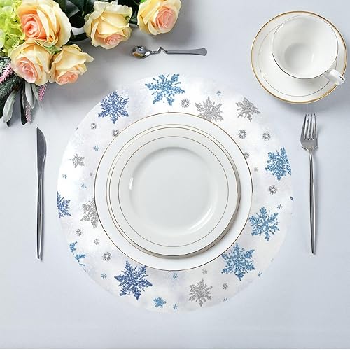 Miniatura 5 de Kcldeci Juego de 4 manteles individuales redondos de Navidad para mesa de comedor, diseño de copos de nieve de Navidad, estrellas, manteles