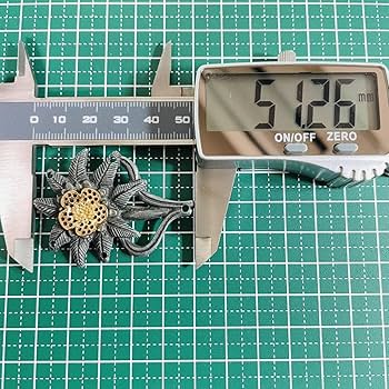 Amazon | ドイツ軍 エーデルワイス章 山岳猟兵 部隊章 レプリカ バッジ