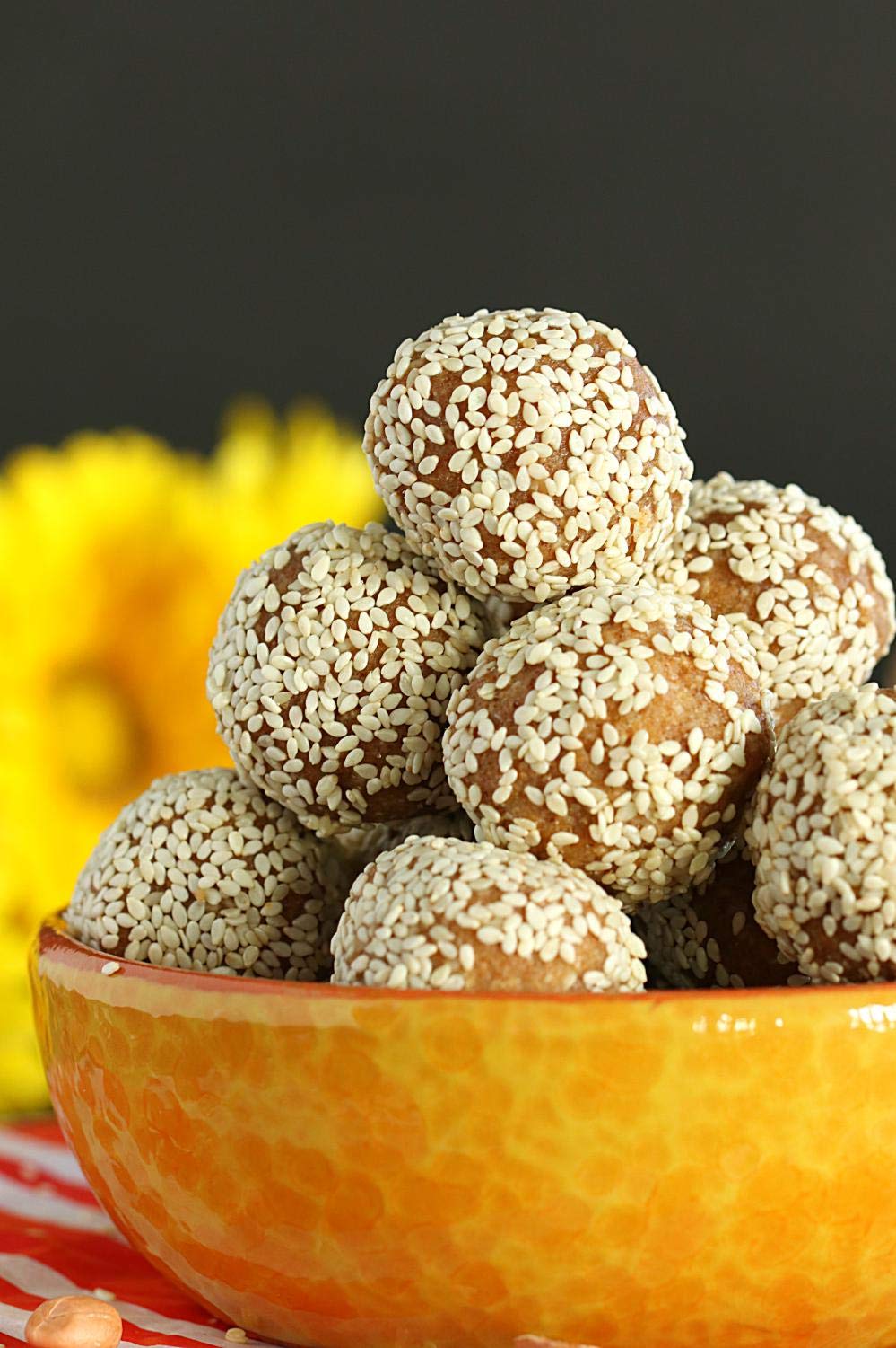 Veganic Roasted Sesame Seeds | White Sesame Seeds | Roasted White Til For Eating - 400gm - Image 6 thumbnail