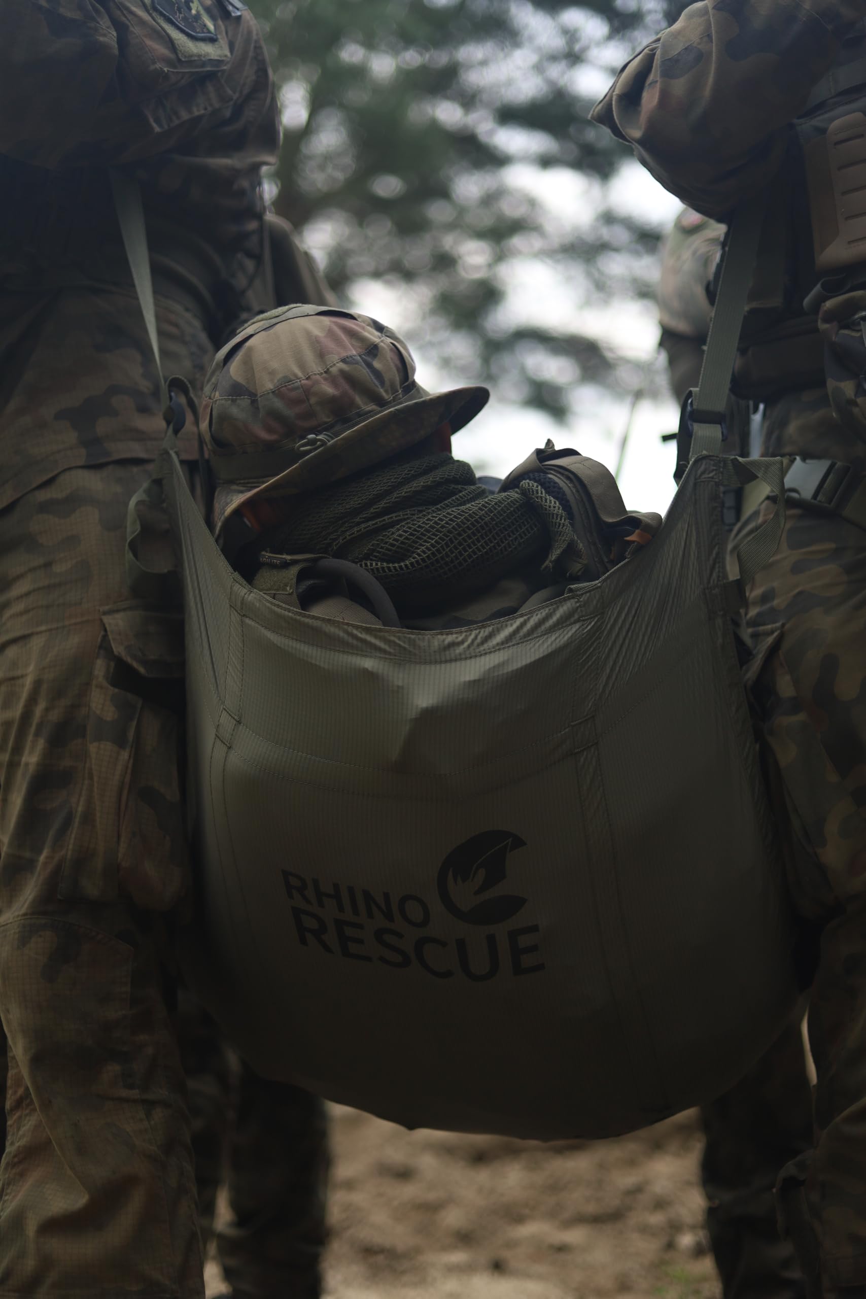RHINO RESCUE Barella usa e getta multiuso di emergenza, capacità 300 kg, resistente all'acqua per incidenti di massa e disastri