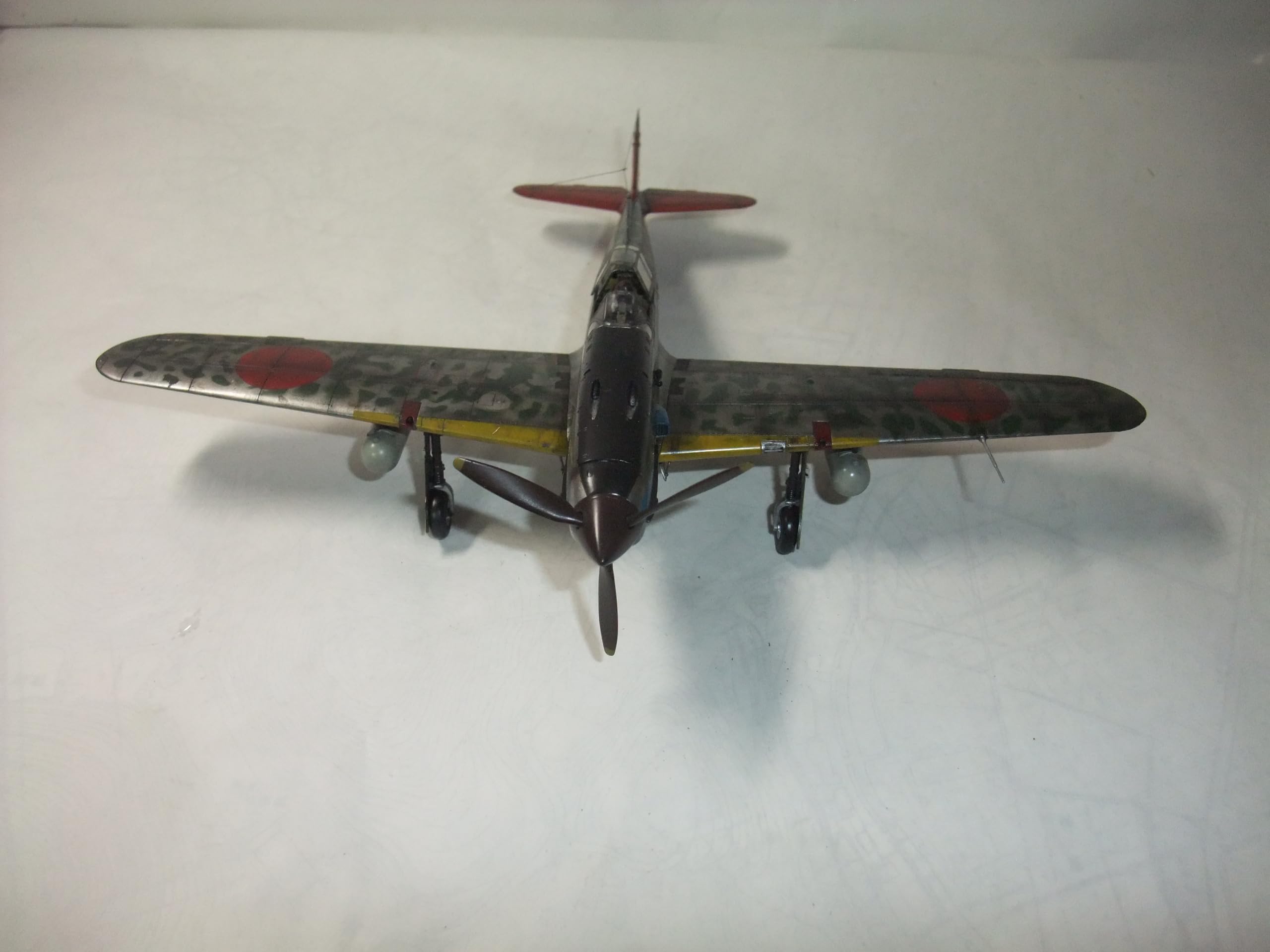 (完成品)Marushin 1/48 日本陸軍3式戦闘機 飛燕1型丙 Amazon | 完成品 日本陸軍 三式戦闘機 飛燕 48分の1サイズ