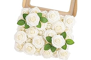 Christmas Tree White Roses by MACTING