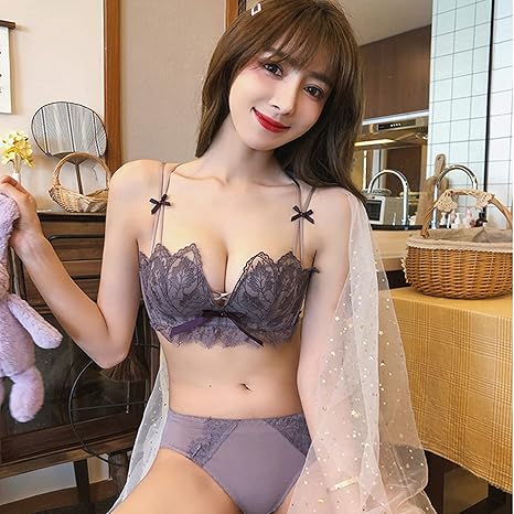 新品☆ノンワイヤーブラ　セット　ランジェリー　レース　盛れる　セクシー　大人気 ノンワイヤーブラ ショーツセット レース 盛れる ブラ セット