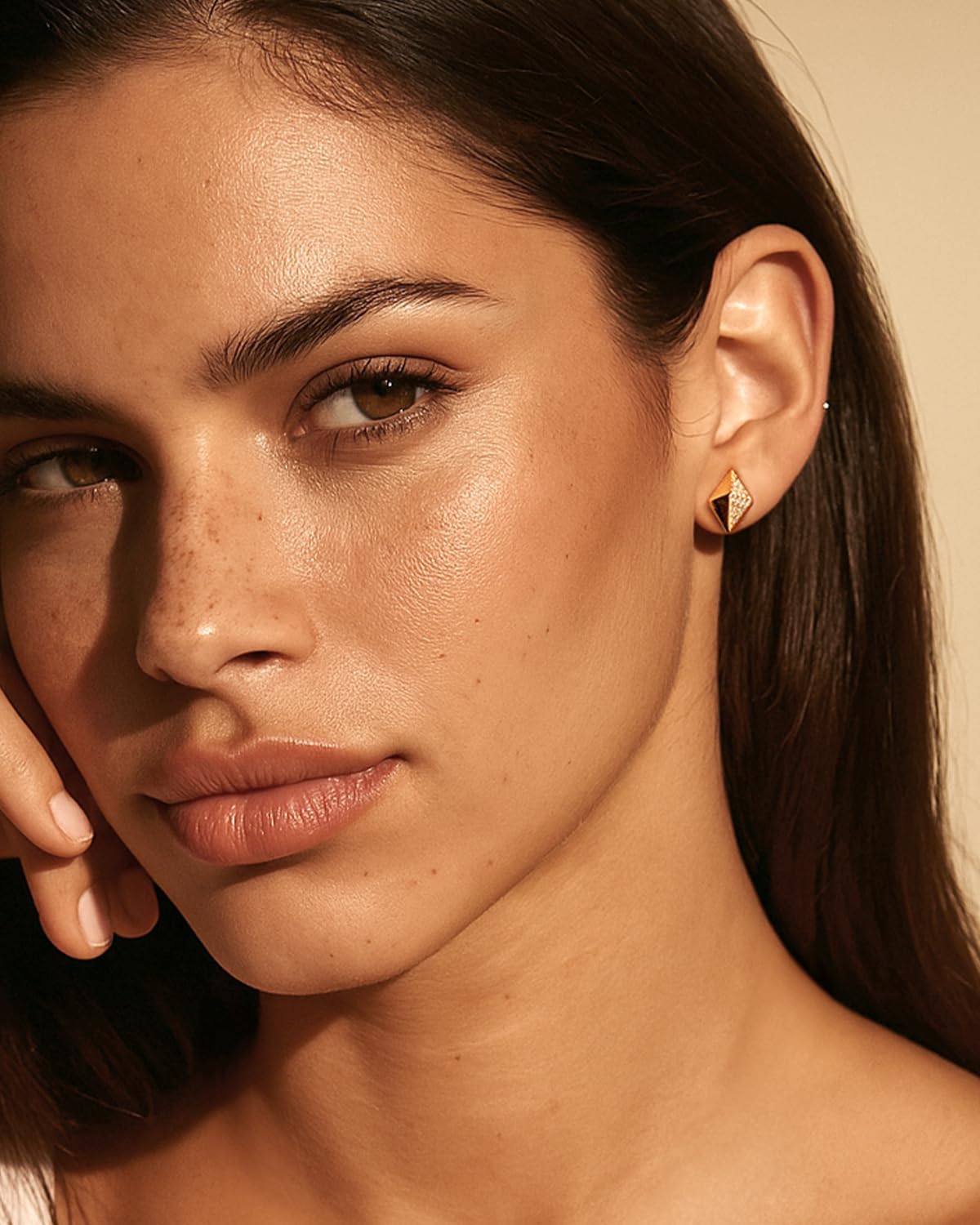 Gold Stud Earrings for Women 18K Gold Plated 925 Sterling Silver 6A CZ Heart Pyramid Hip-Hop Circular Shape Stud Minimalist Earring Trendy Anniversary Birthday Jewelry for Her Mom Wife Girlfriend