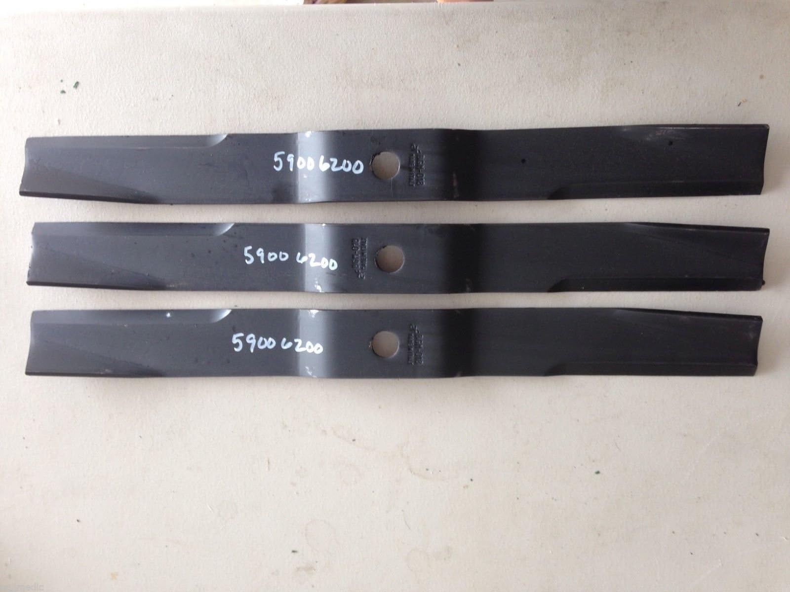 Caroni Mower Blade fits TC590 - 5' Finish Mower 59006200 (Set of 3)