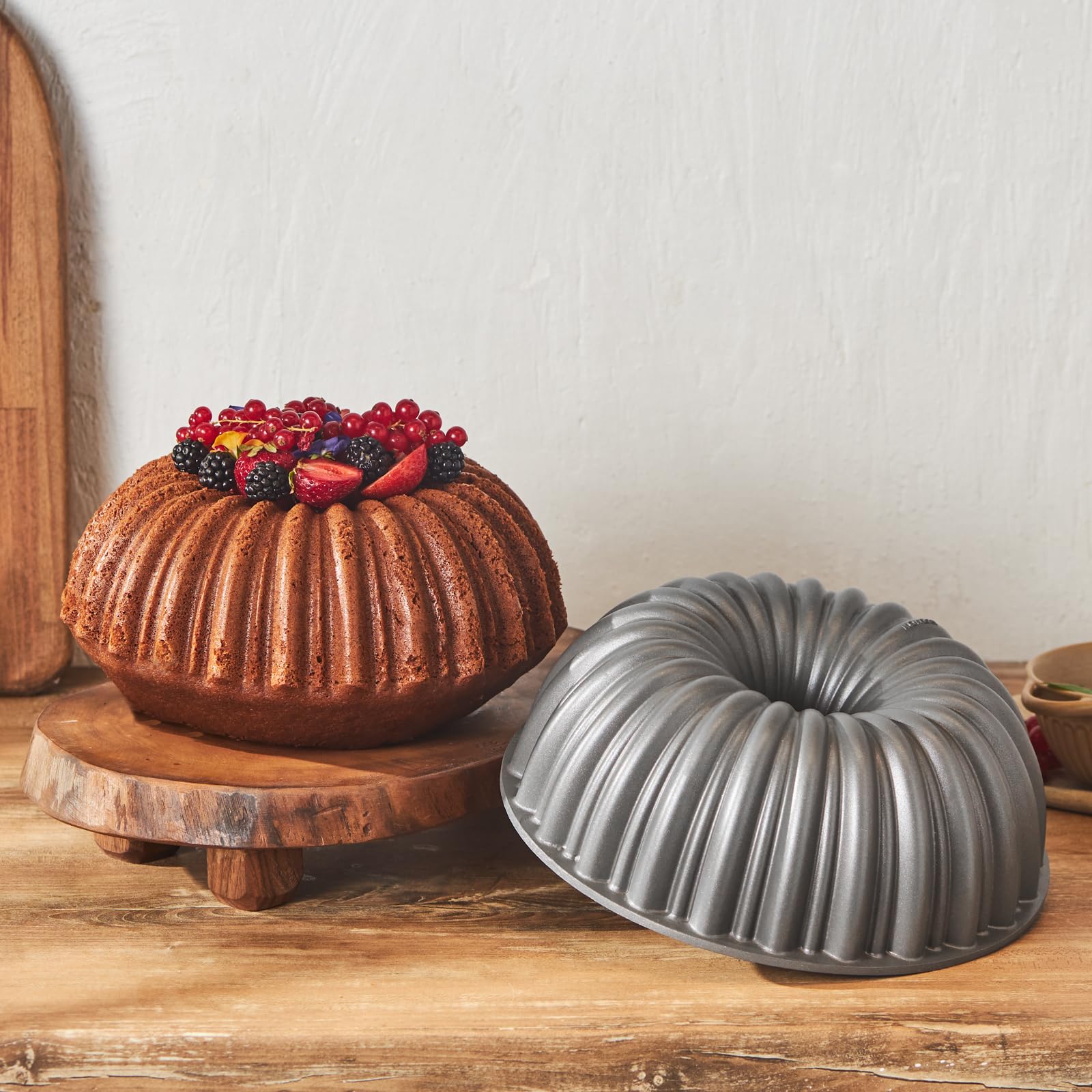KARACA Cake PRO Sliced Anthracite CAST Cake Mold