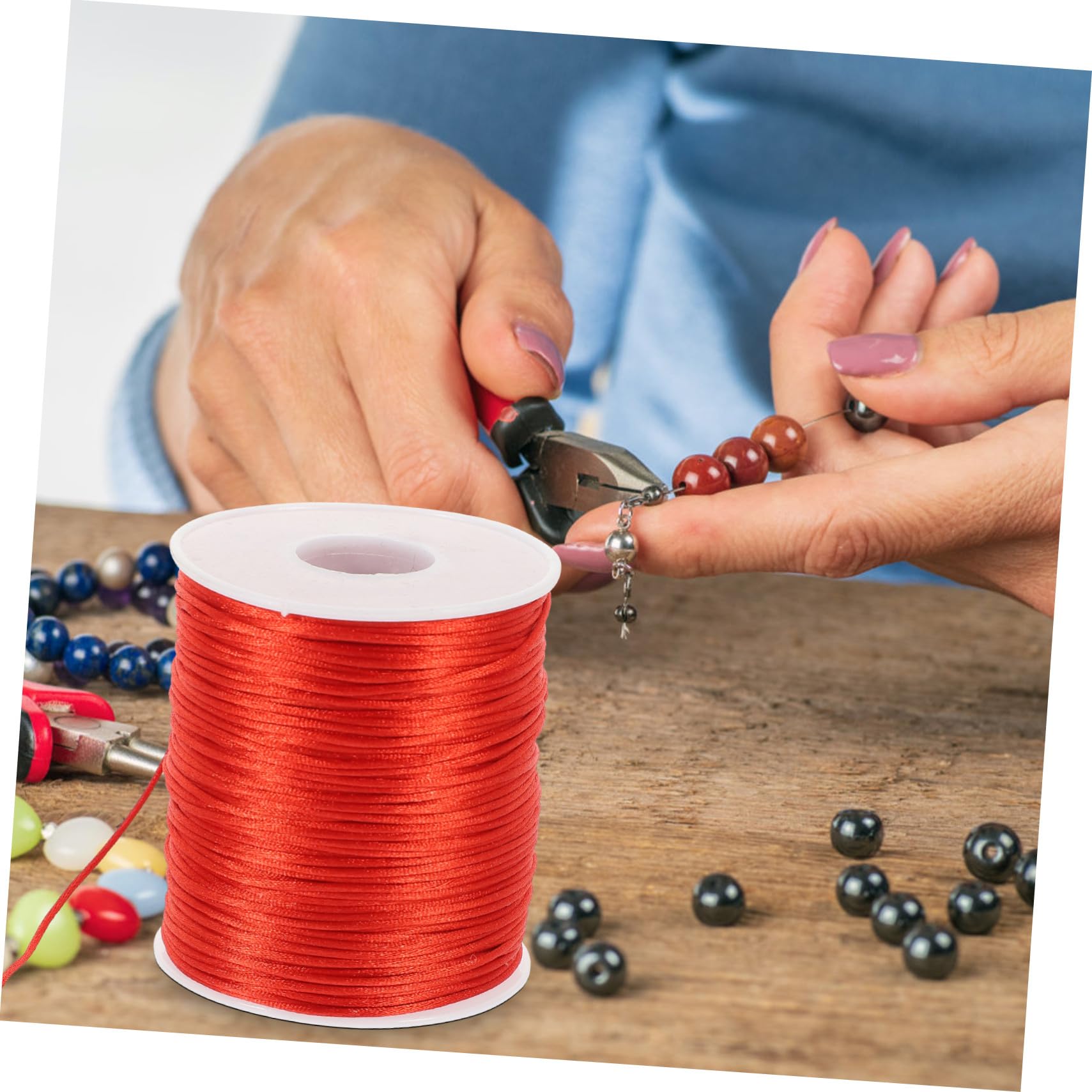6rollen Makramee-Kordel zum Selbermachen Geflochtene Farbige Schnur für Armbänder DIY Strickgarn für Schlüssel Handys und Taschen Polyesterkordel Flach und Langlebig