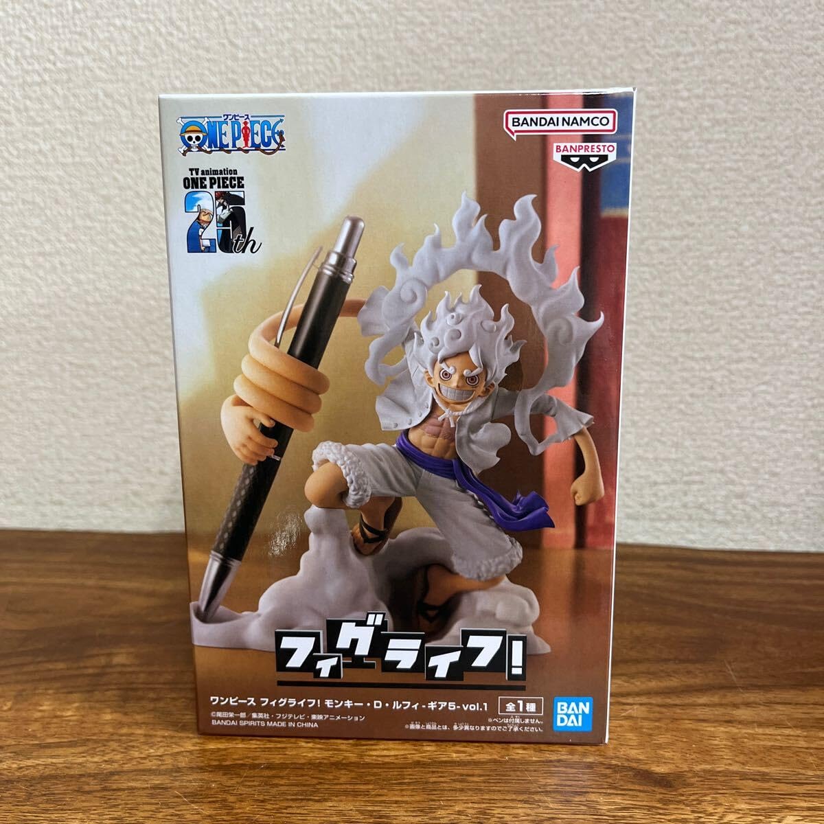 Amazon | 【未】ワンピース フィギュア フィグライフ! モンキー・D 