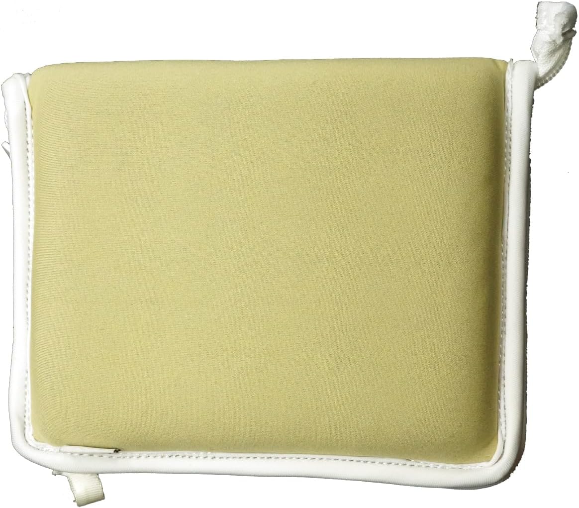 防水 ミニマムクッション どこでも快適 極小 極厚 折りたたみ 持ち運び クッションマット かわいい サイズ アウトドア キャンプ オフィス 座布団 釣り テーマパーク 旅行 ファスナー付 収納 軽量 カナロア ウェットスーツ素材 CARESTAR (ベージュ)