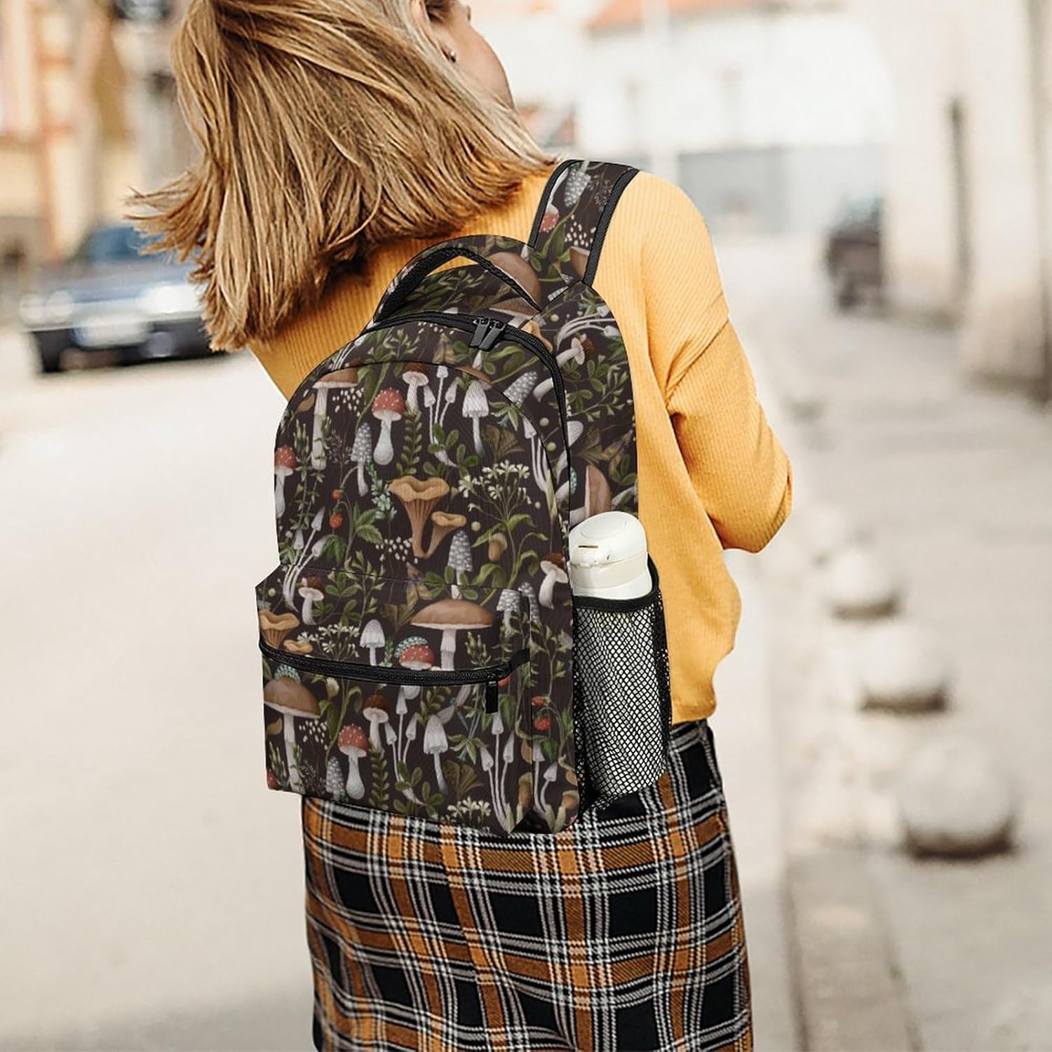 Vintage Mushroom Lightweight Travel Backpack With Zipped Front Pocket Printed Laptop Bag Fashion Casual Daypack For Work, Hiking, Camping Unisex - Image 7