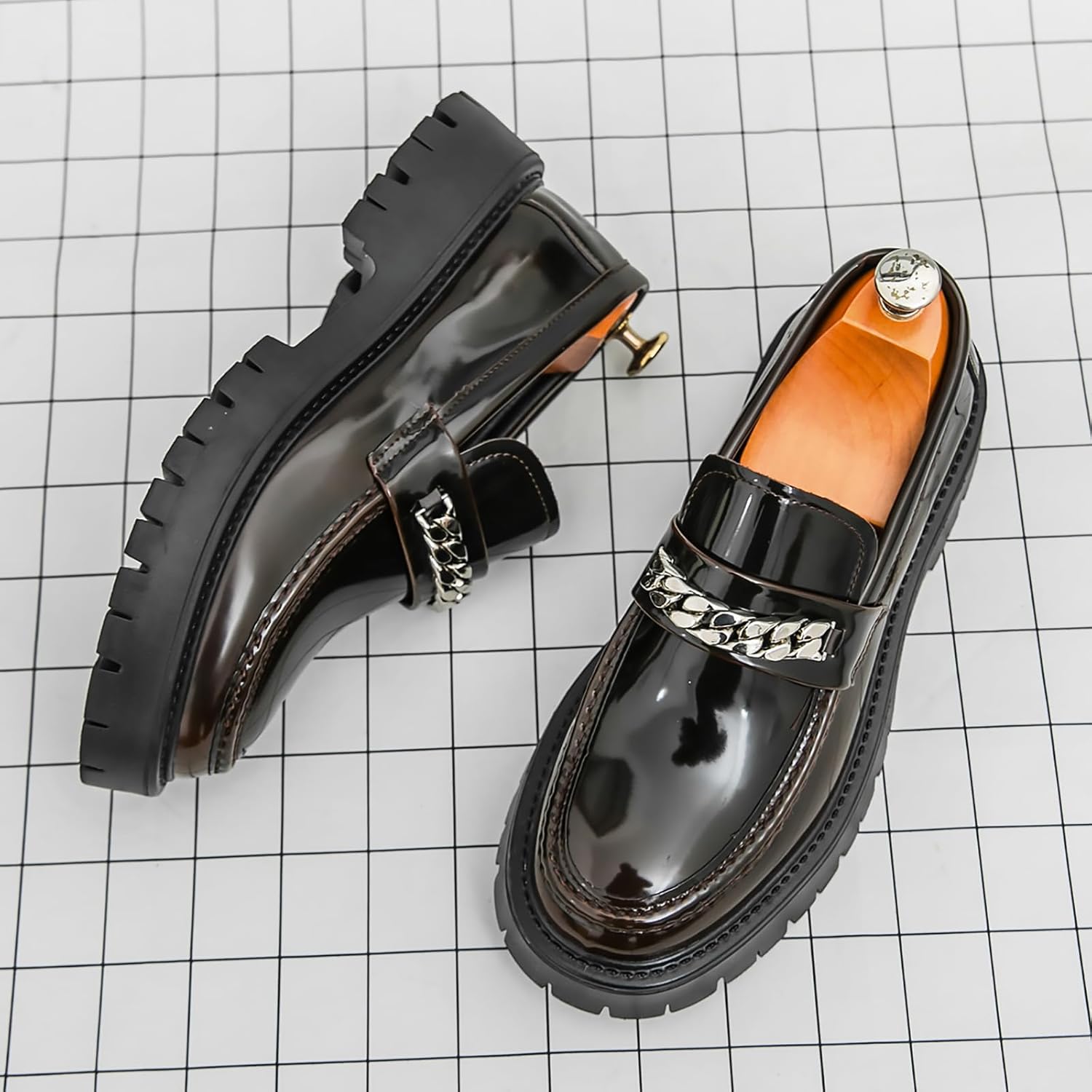 Men's Dress Loafers Fashion Patent Leather Chunky Heel Tuxedo Shoes with Chain Decor,Lug Sole Platform Non-Slip Comfort Slip-On Business Loafer Shoes for Work Office