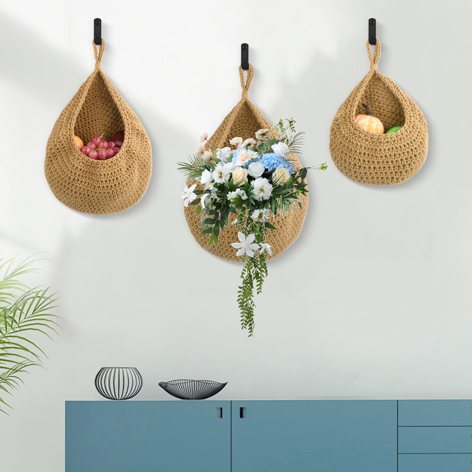 3 Stück Obstkorb Hängend, Hängekorb mit Haken und Klebehaken, Boho Wandkorb Korb Geflochten Obstkörbe, Hängekorb Küche für Aufbewahrung von Obst und Gemüse, Organisieren und Dekorieren (S+M+L)