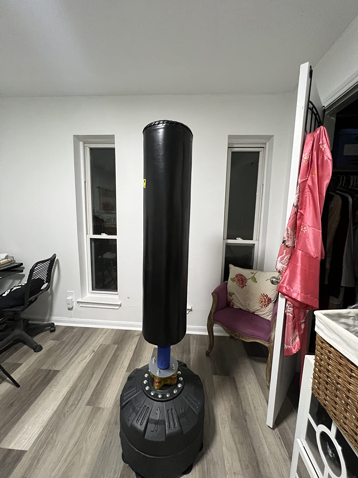 23/mo Finance Punching Bag with Stand Adult 70", Feikuqi 205lbs