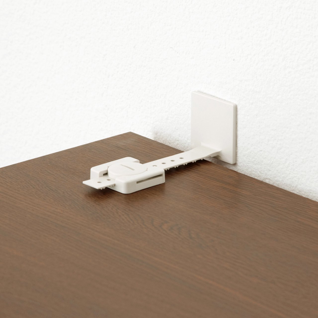 Amazon.co.jp: サンワサプライ(Sanwa Supply) QL-58 耐震