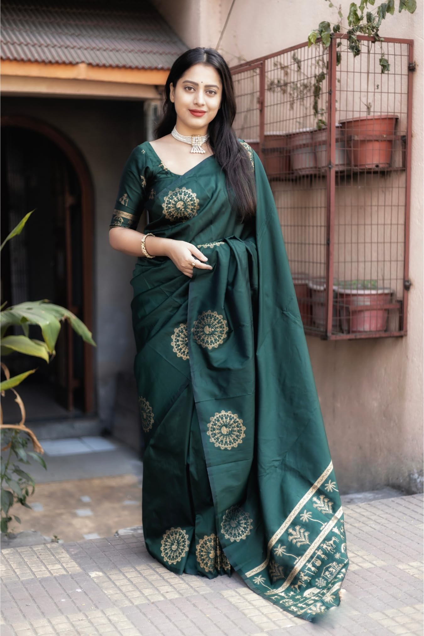 SGF11 Women's Kanjivaram Soft Silk Saree With Unstitched Blouse Piece