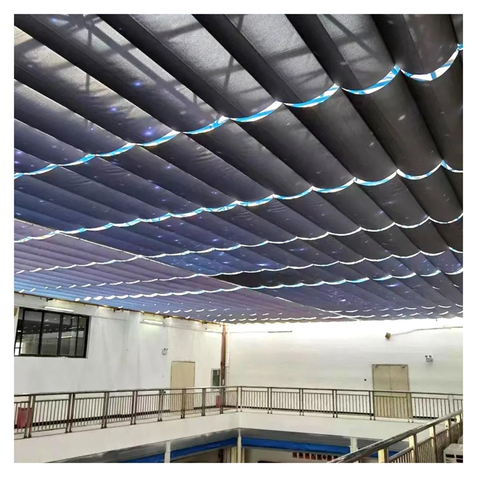 Voile d'ombrage rétractable en vague pergola sur mesure pour tonnelle de porche extérieur