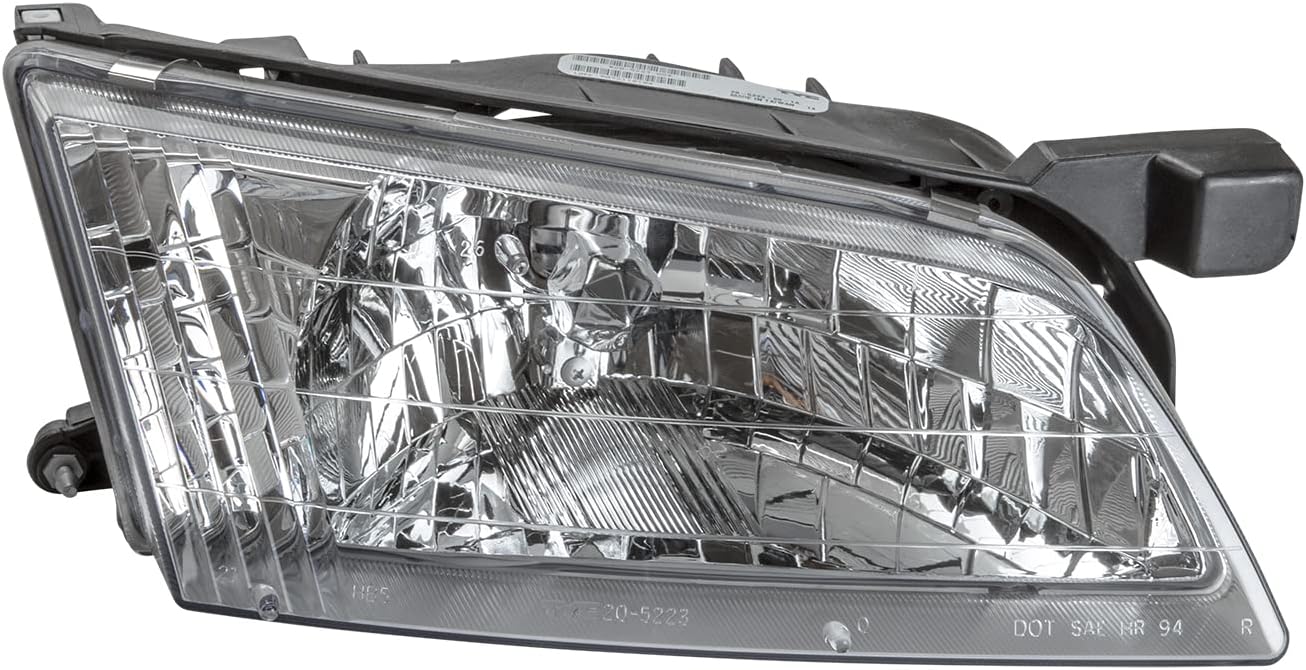 TYC 20-5223-00 Nissan Altima Passenger Side Headlight Assembly