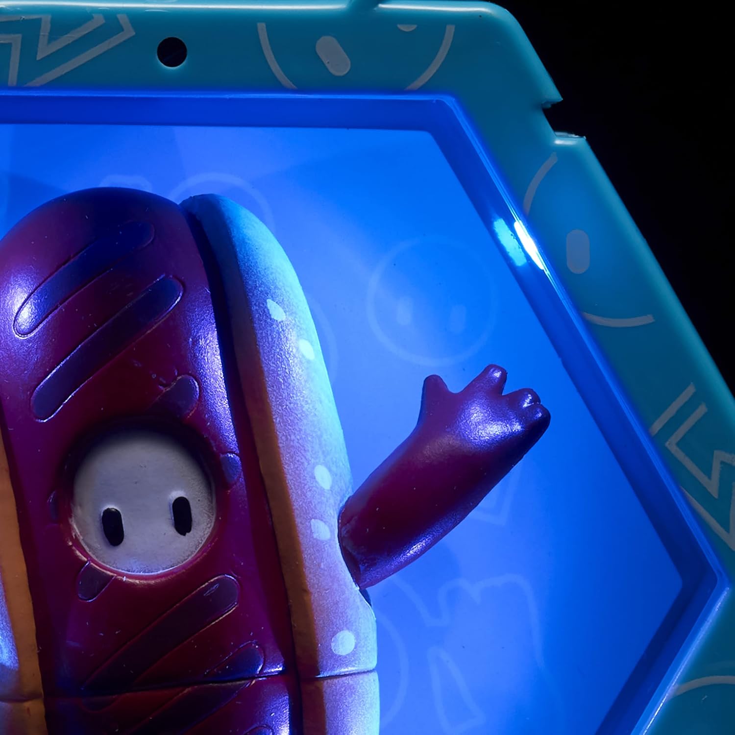 Wow! PODS Fall Guys: Ultimate Knockout - Hot Dog Light-up Bobble-Head Figure | Official Merchandise, Collectibles, Toys and Gifts | for Fall Guys Fans