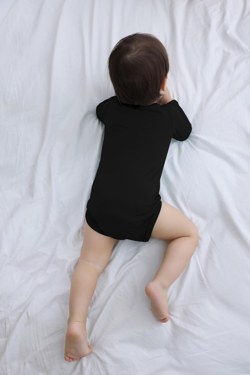 GUISBY Unisex Baby Rayon of Bamboo Snap Bodysuits, Long Sleeve with Mittens Cuffs Bodysuit 2-Packs - Image 7