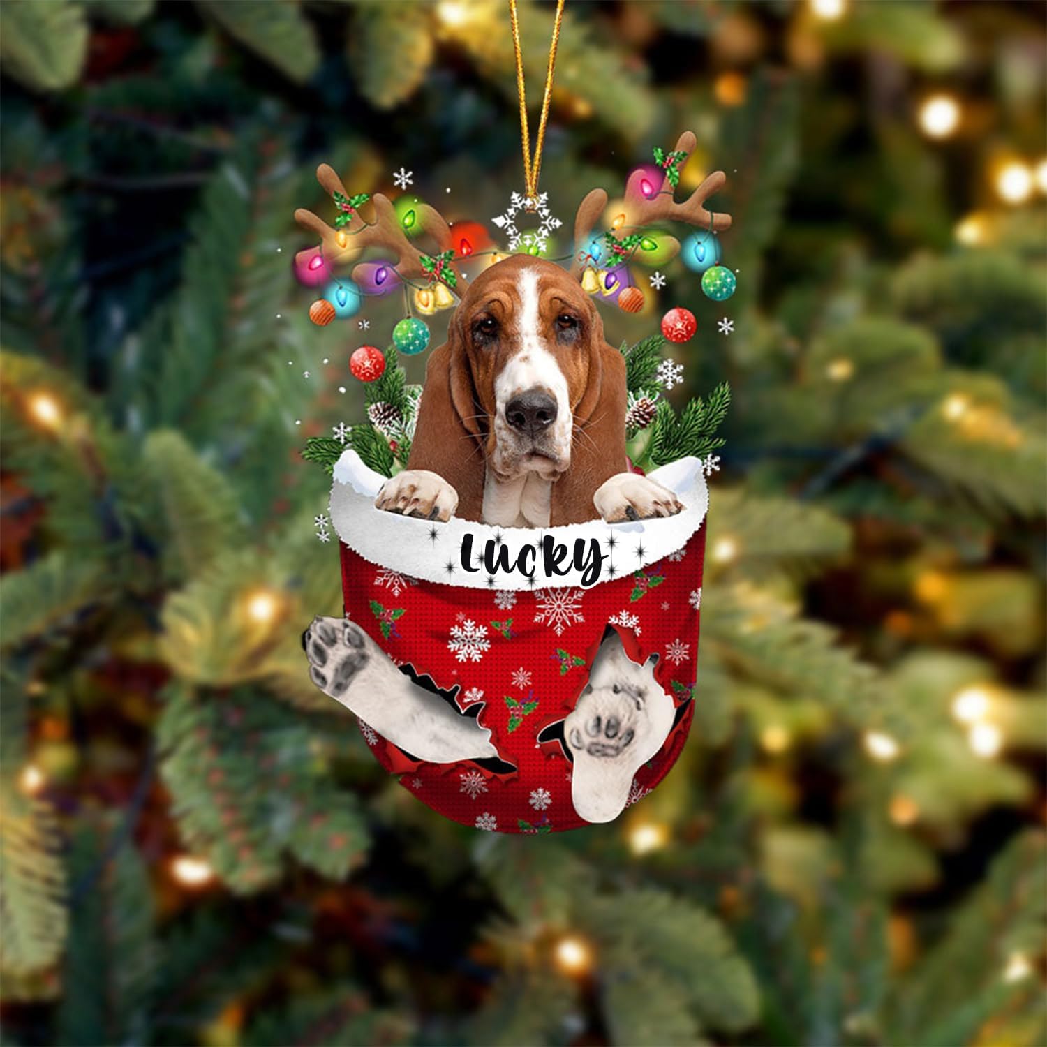 Basset Hound Dog Christmas Ornament, Basset Hound in Snow