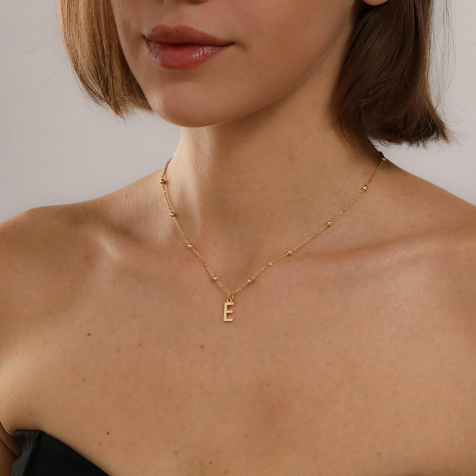 Collar con inicial para mujer, oro de 14 quilates y plata