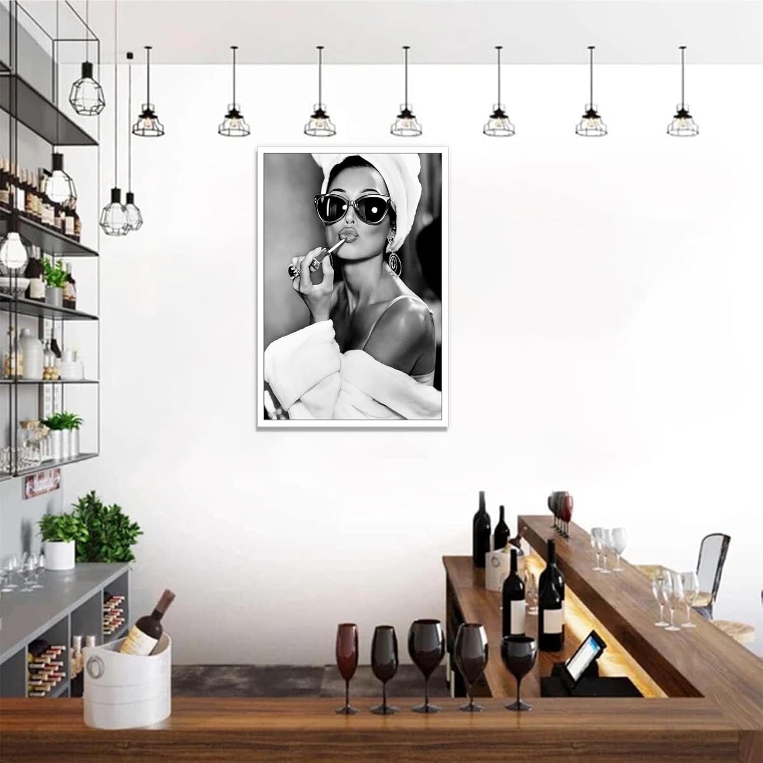 Audrey Hepburn Black & White Canvas Wall Art - Vintage Makeup Lipstick Print, Bathroom Decor, Retro Hollywood Artwork For Living Room & Bedroom Wall Decor 24x36in Unframed