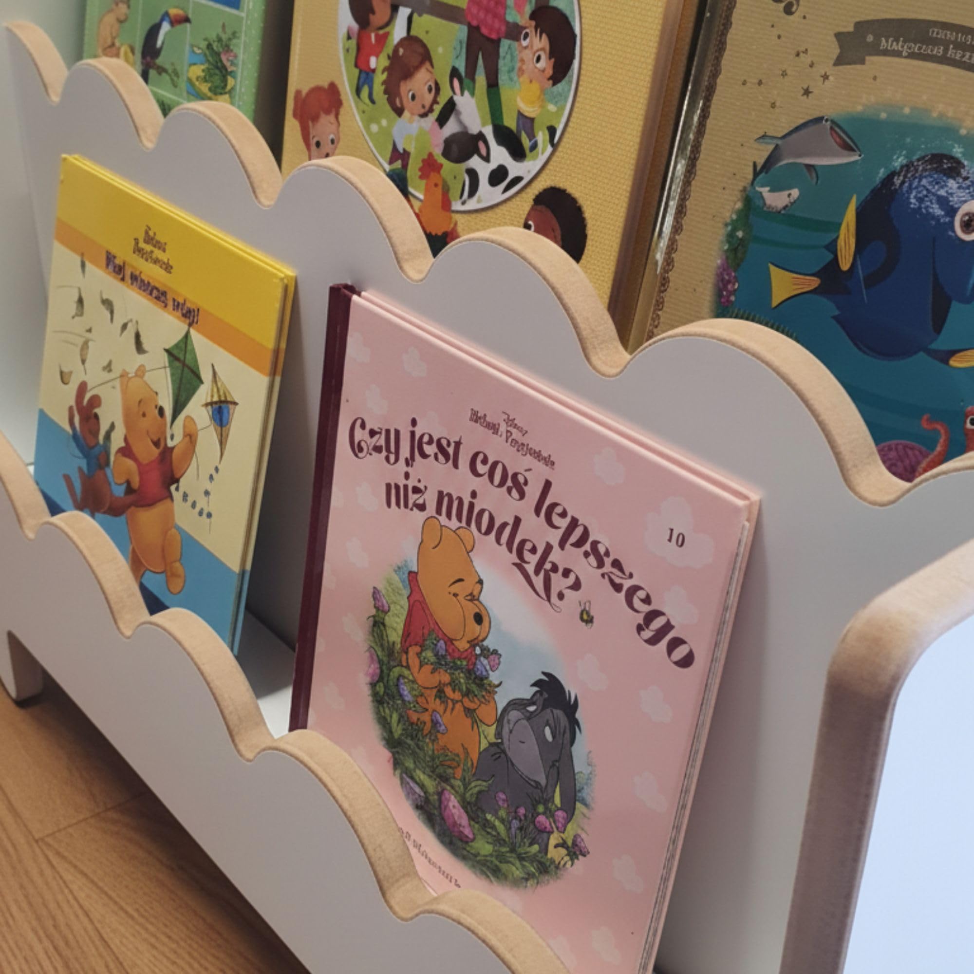 Montessori Kinderregal Weiß – Stabiles Bücherregal für Kinder – Regal für Spielzeug und Bücher – Erhältlich in 63, 73, 83 cm Breite (83cm)