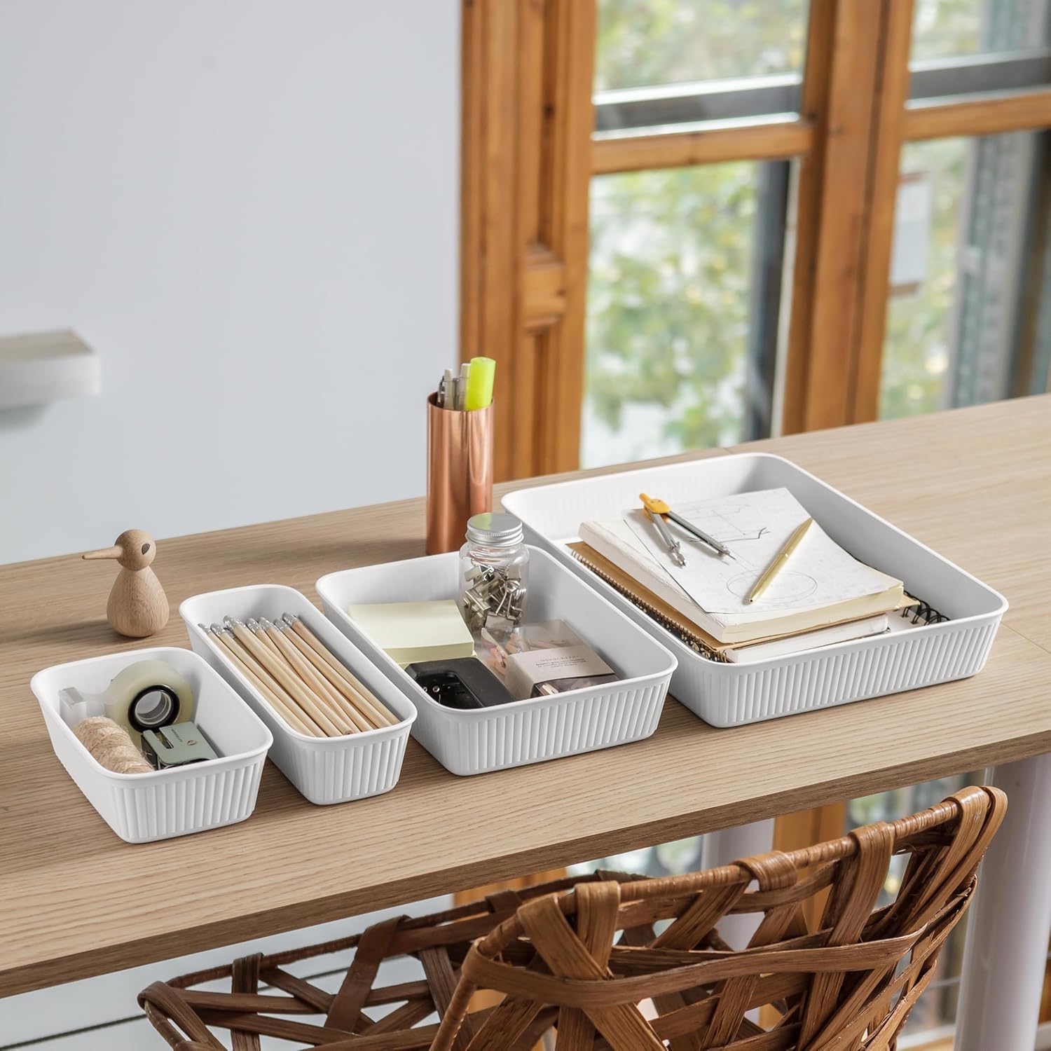 Superio Rib Collection - Vassoio decorativo in plastica per cassetti da scrivania, bianco (set di 5), contenitori portaoggetti aperti per la casa, per organizzare armadi, mensole e cassetti