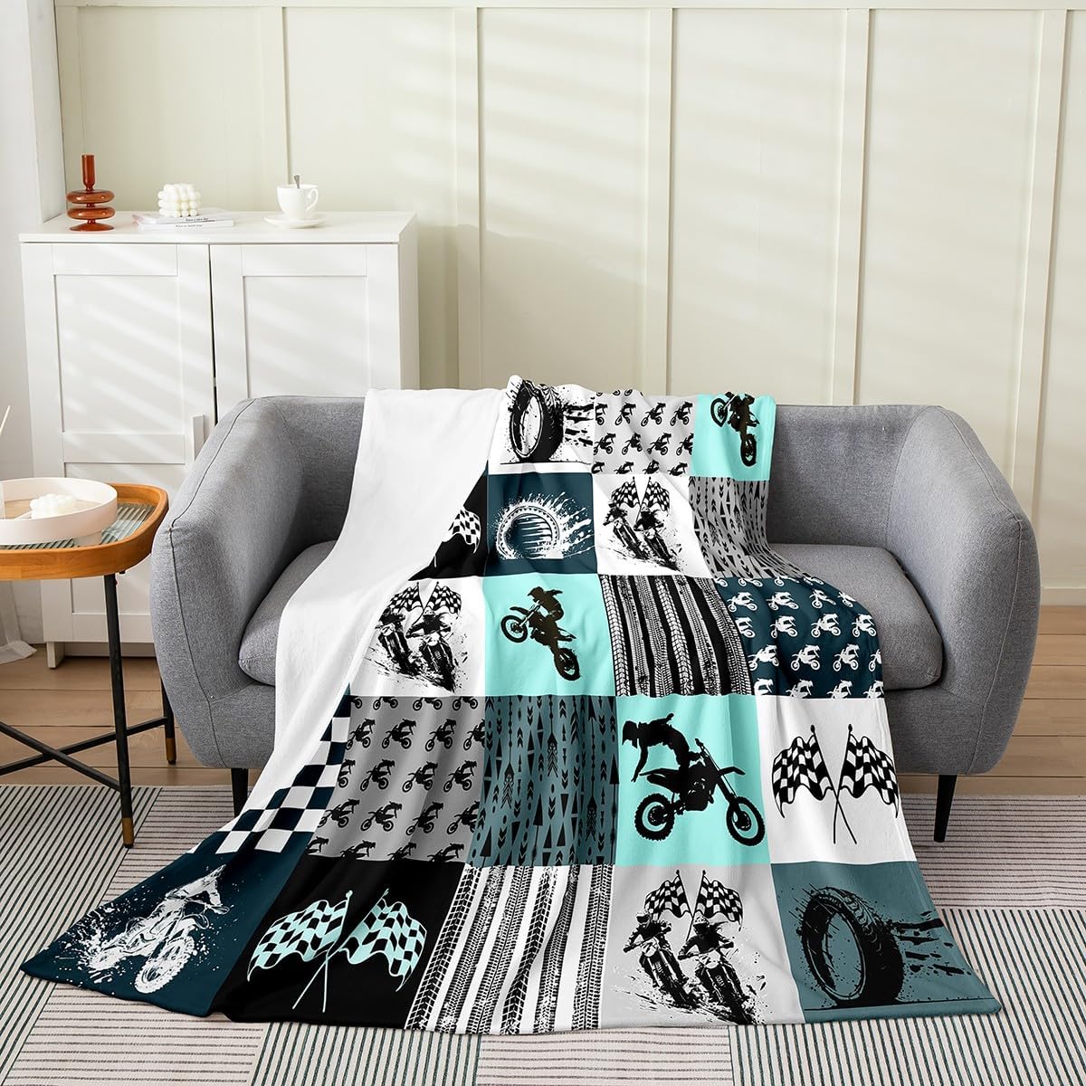 Feelyou Vintage Train Fleece Throw Blanket Retro Steam Engine Train Flannel Blanket Plush Fuzzy Transport Vehicle for Bed Couch Chair Living Room Queen 90"x90" Bedroom Decor