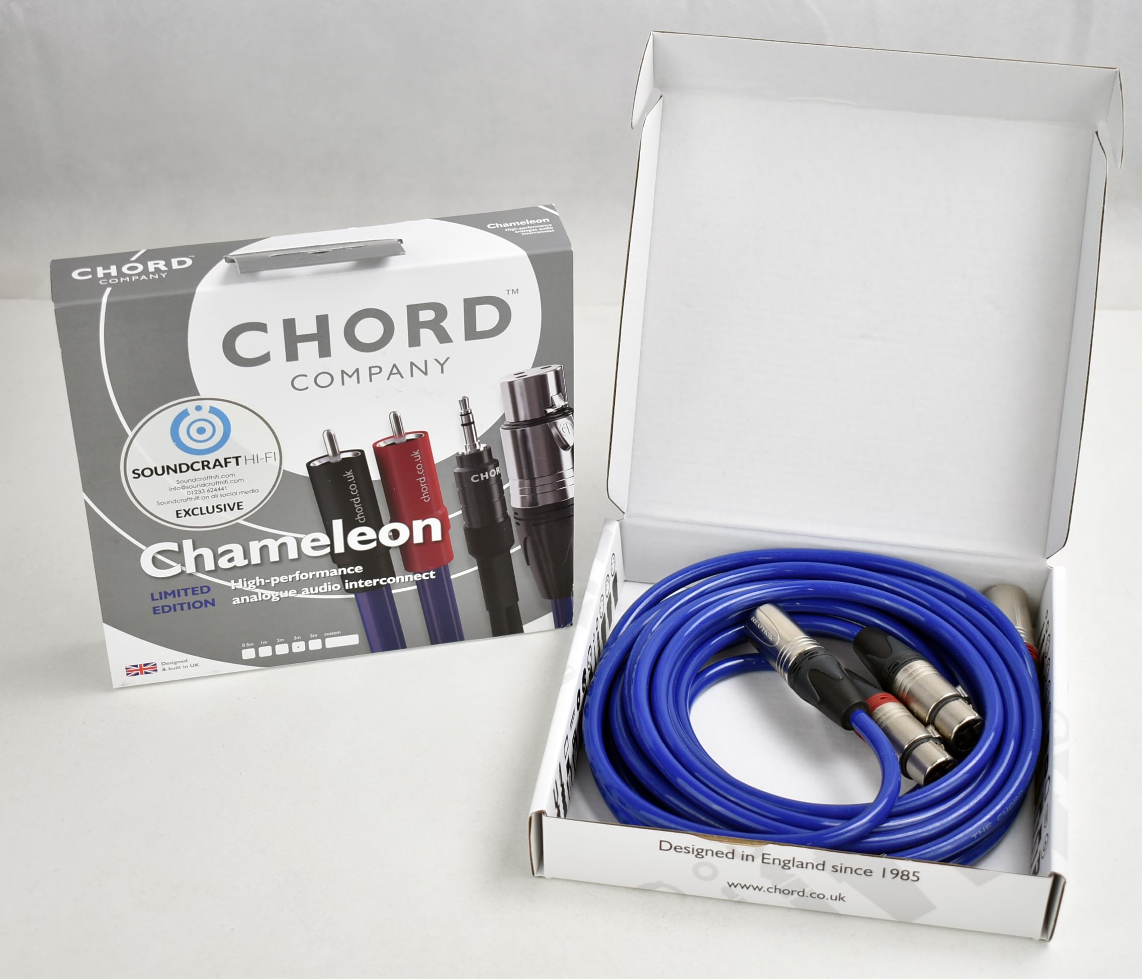 M48906] THE CHORD COMPANY CHAMELEON SILVER PLUS RCAケーブル