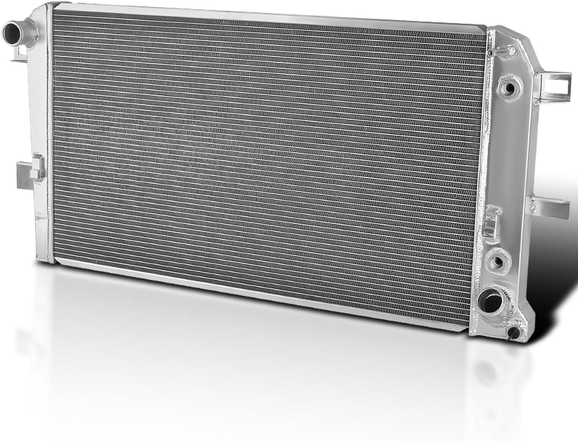 Spec-D Tuning Radiador de enfriamiento de aluminio de 3 filas compatible con Chevy Silverado Duramax 2001-2005 6.6L