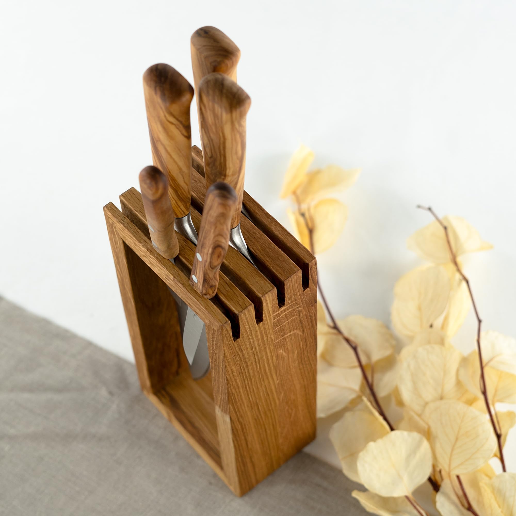 HOFMEISTER® Messerblock aus Eiche 24x12x8 cm – massiver Holz Messerblock mit Schlitzen – sicherer Messerhalter, rutschfest & handgefertigt – stilvolle Aufbewahrung für Küchenmesser