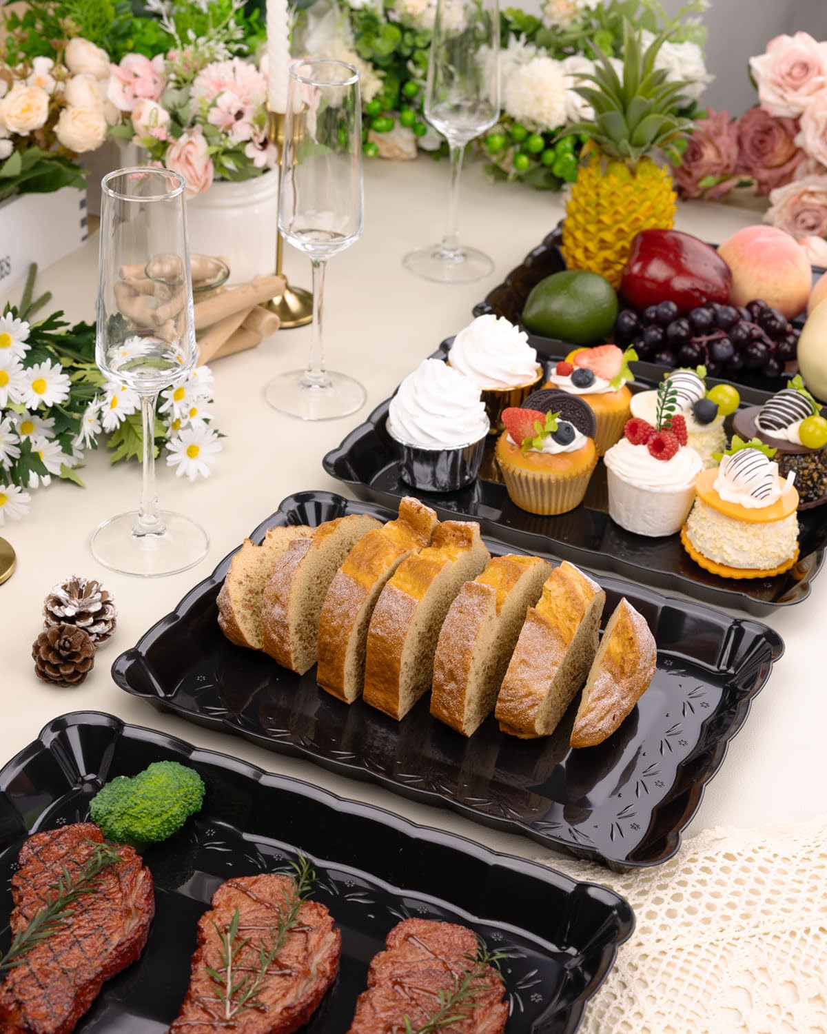 BESTVIP Vassoi da portata rettangolari in plastica nera, 22 x 33 cm, con bordi per eventi, matrimoni, pasti quotidiani, feste, snack, artigianato e alimentazione degli animali domestici