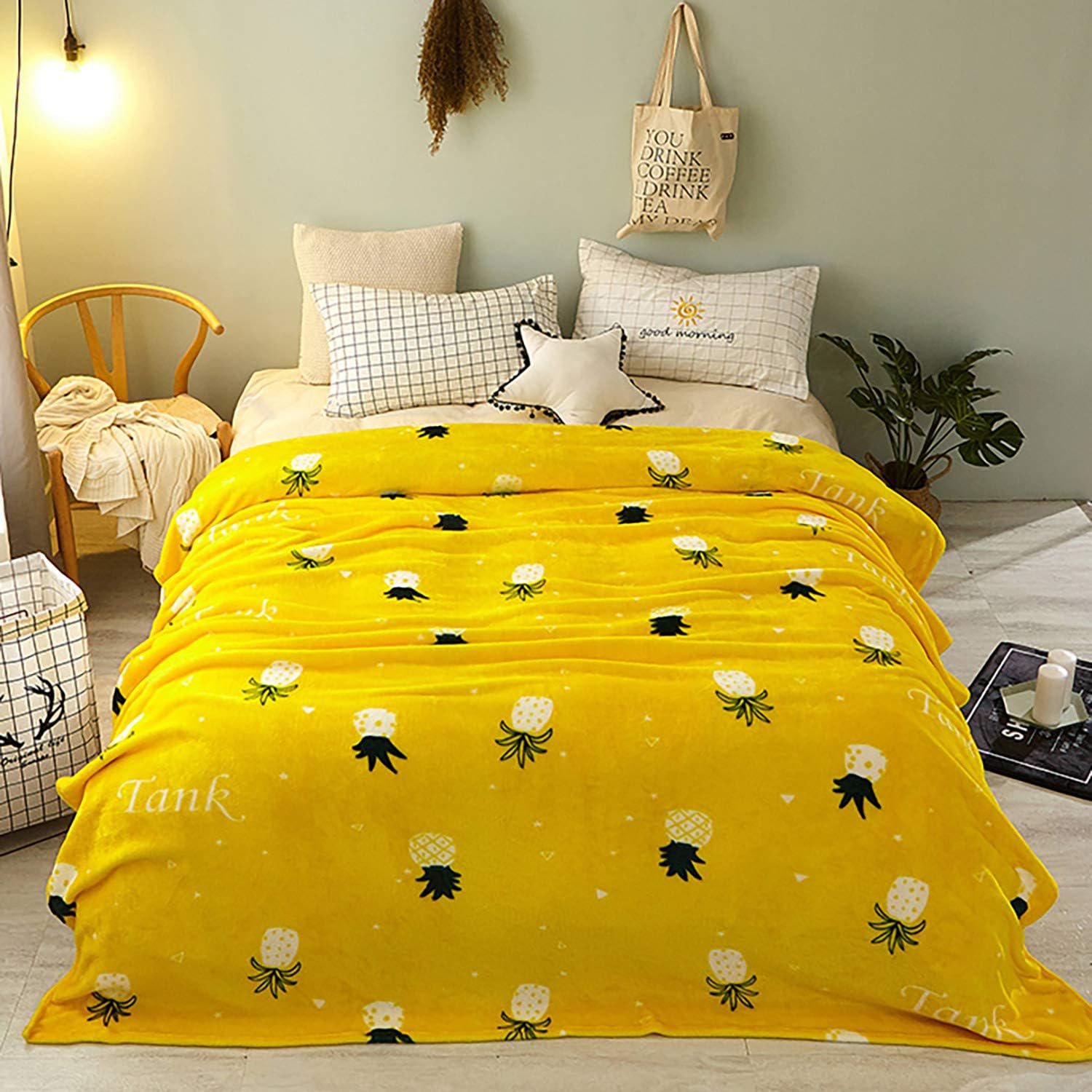 Persunhome Flannel Blanket Cozy Couch/Bed Throw Blanket