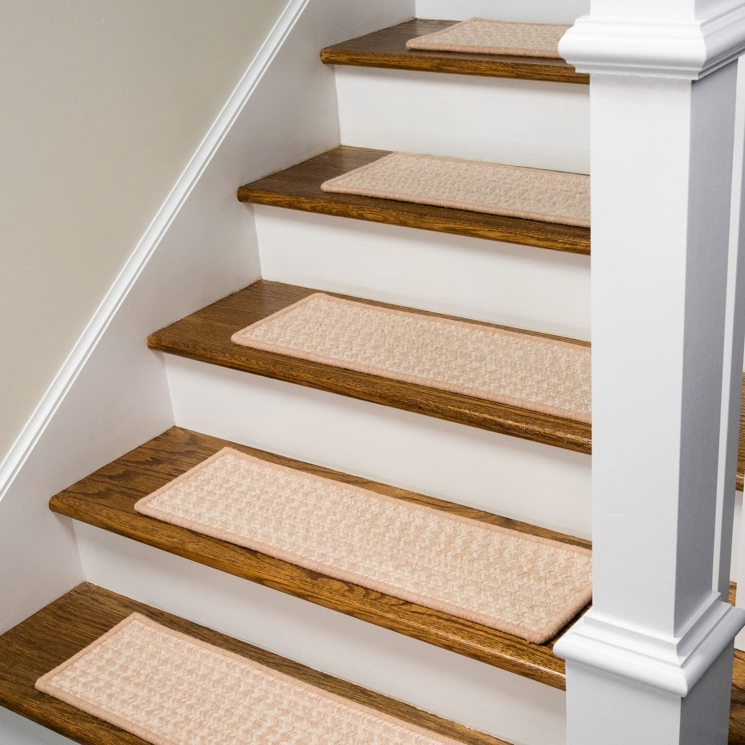 Pisadas de escalera Hayley Tweed de 20 x 71 cm con diseño premium de alta densidad textil