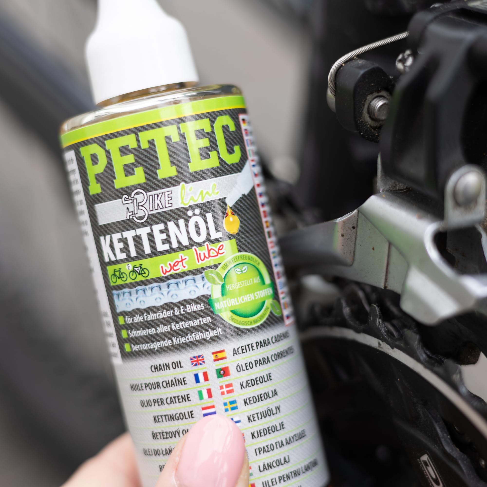 PETEC Huile pour chaîne de vélo électrique - Huile mouillée - 100 ml - Flacon compte-gouttes pour chaîne de vélo - Entretien de la chaîne + lubrification pour vélo électrique, vélos, transmission et