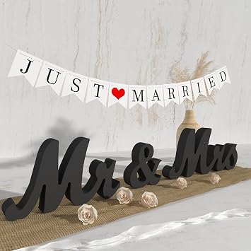 VIOPVERY Wooden Mr & Mrs Wedding Sign with Just Married Banner,Black