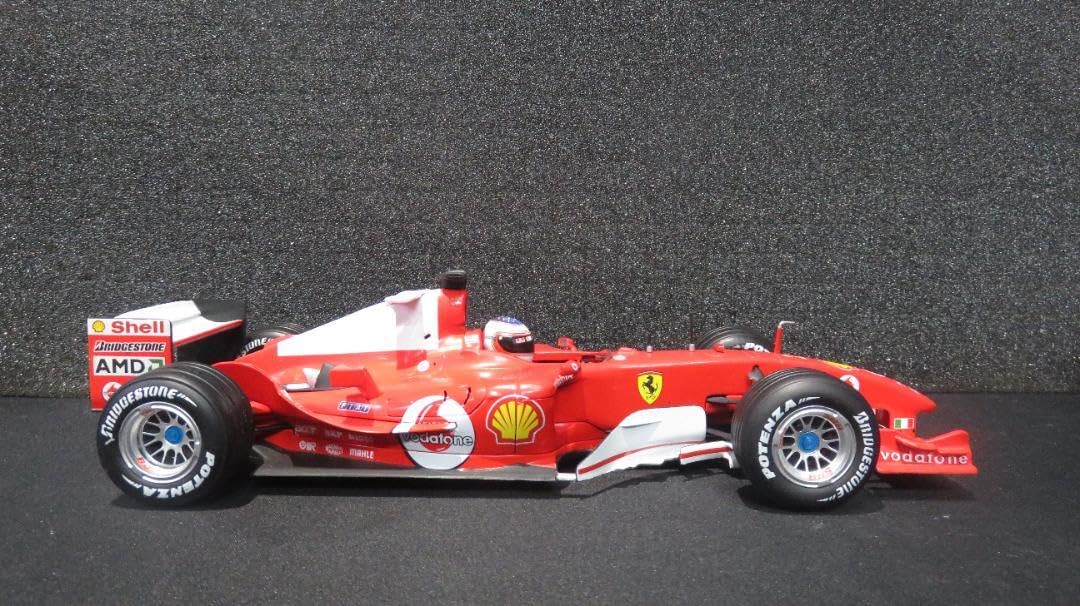 Ferrari F2004 1/18 Baricello Metal : Amazon.ca: Everything Else